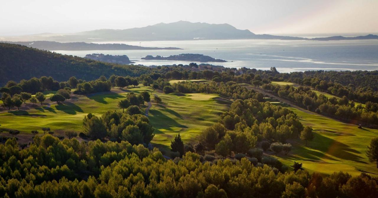 Superbe Villa-Domaine Avec Golf Piscine Et Tennis Saint-Cyr-sur-Mer Extérieur photo