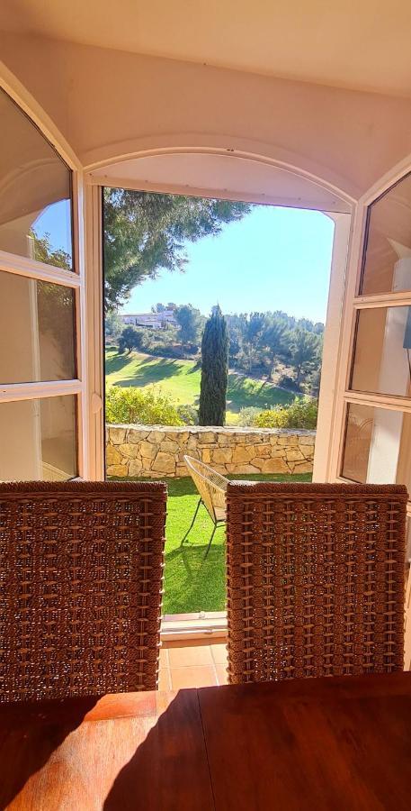 Superbe Villa-Domaine Avec Golf Piscine Et Tennis Saint-Cyr-sur-Mer Extérieur photo