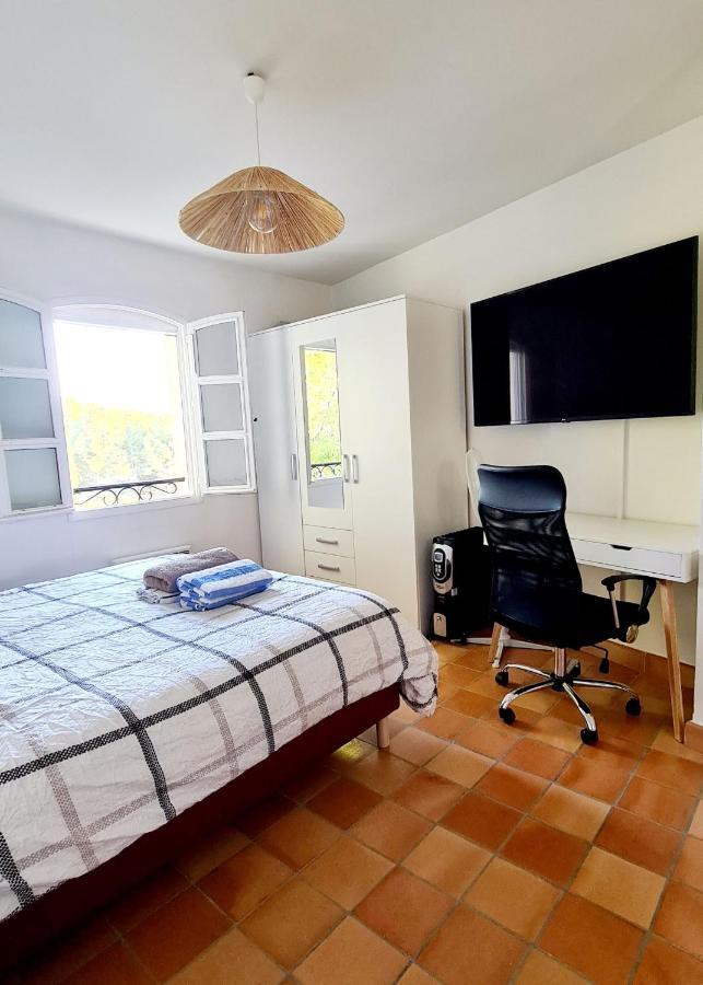 Superbe Villa-Domaine Avec Golf Piscine Et Tennis Saint-Cyr-sur-Mer Extérieur photo