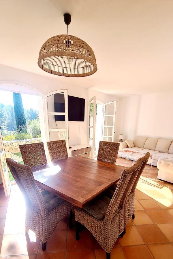 Superbe Villa-Domaine Avec Golf Piscine Et Tennis Saint-Cyr-sur-Mer Extérieur photo